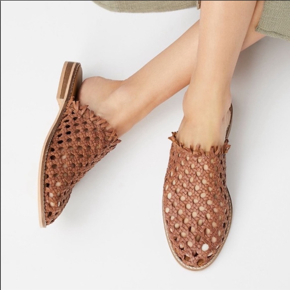 FREE PEOPLE Mirage Mule Cognac Woven Leather NWT